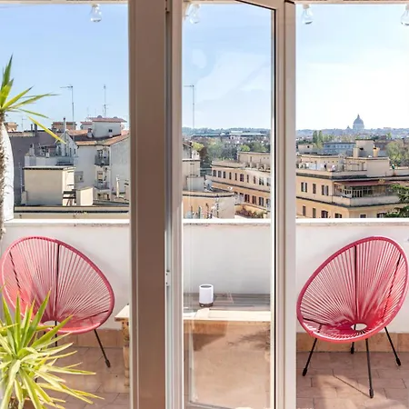 Apartmán Terrazza Donatello - Rome's Skyview Loft